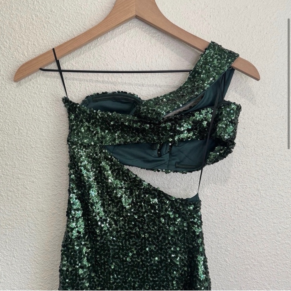 Hello Molly Dear Emilia Dress Sequin Maxi Dress Green Evening Event Party Prom - Picture 3 of 10